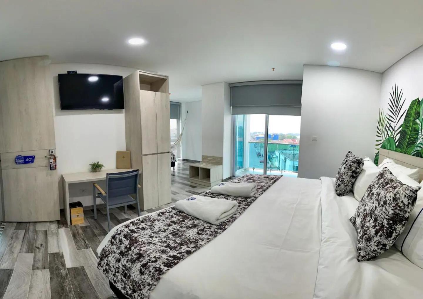 Hotel Wayra Club 4*